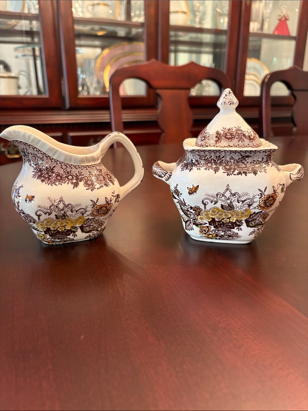 Floral Transfer-Print Creamer and Covered Sugar Bowl in Brown and Gold